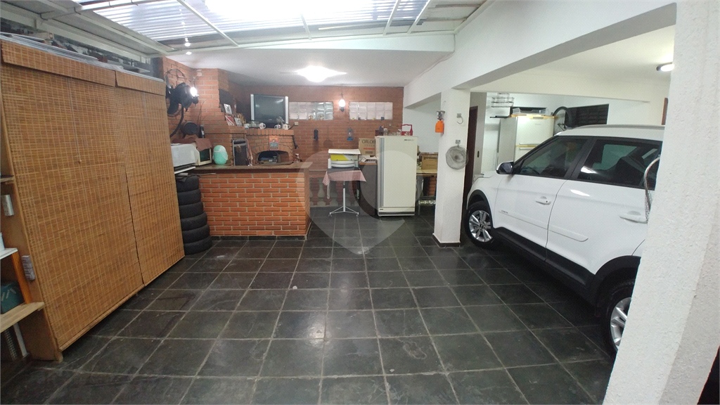 Sobrado para Venda, 260m2, 3 quartos (1 suíte), quintal, churrasqueira. 4 vagas. Santana