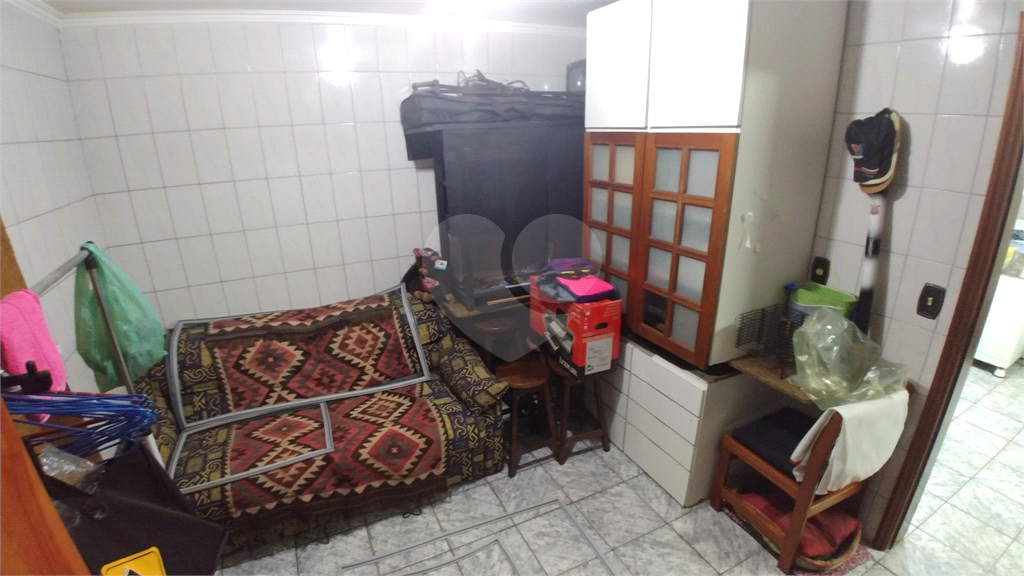 Sobrado para Venda, 260m2, 3 quartos (1 suíte), quintal, churrasqueira. 4 vagas. Santana