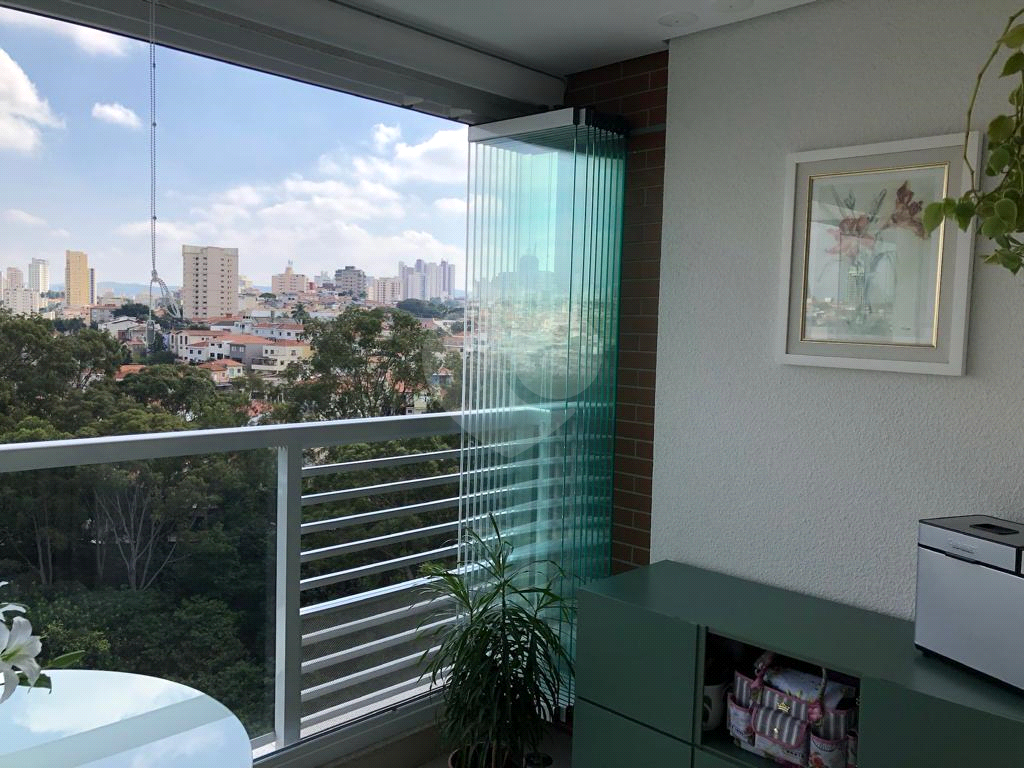 APARTAMENTO em SANTANA