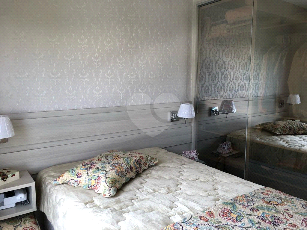 APARTAMENTO em SANTANA