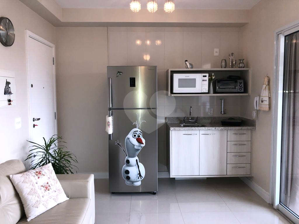 APARTAMENTO em SANTANA