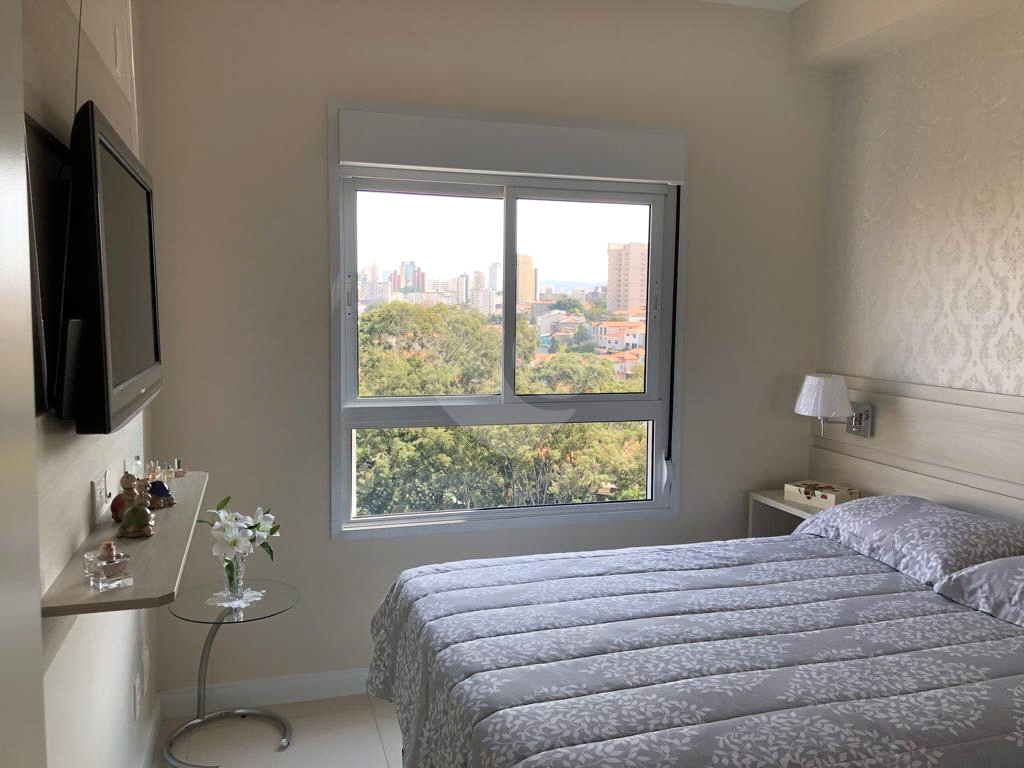 APARTAMENTO em SANTANA
