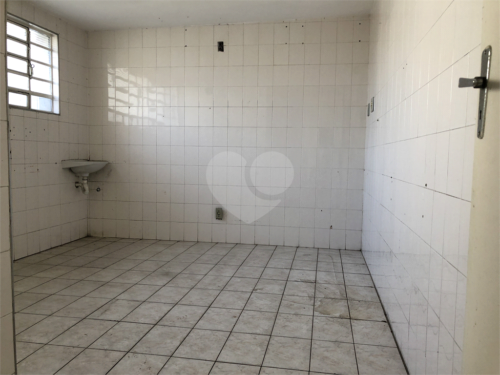 Sobrado à venda com 1 quarto, 160m² - Foto 14