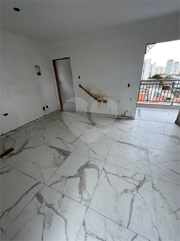 CONDOMÍNIO em VILA GUILHERME
