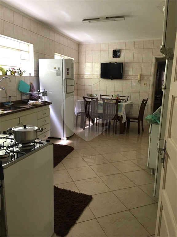 Sobrado à venda com 3 quartos, 127m² - Foto 13