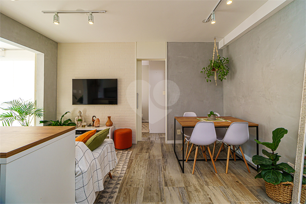 Pinheiros perto do metrô