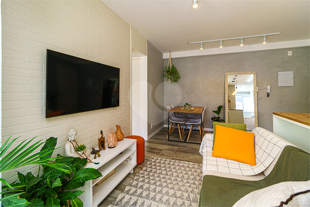 Pinheiros perto do metrô