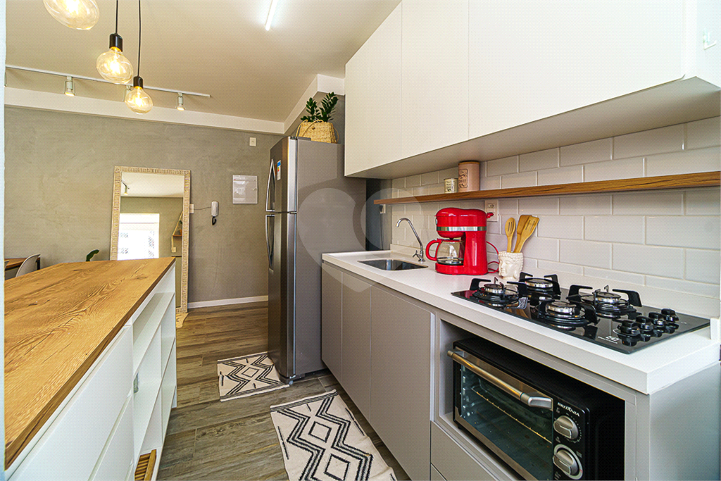 Pinheiros perto do metrô