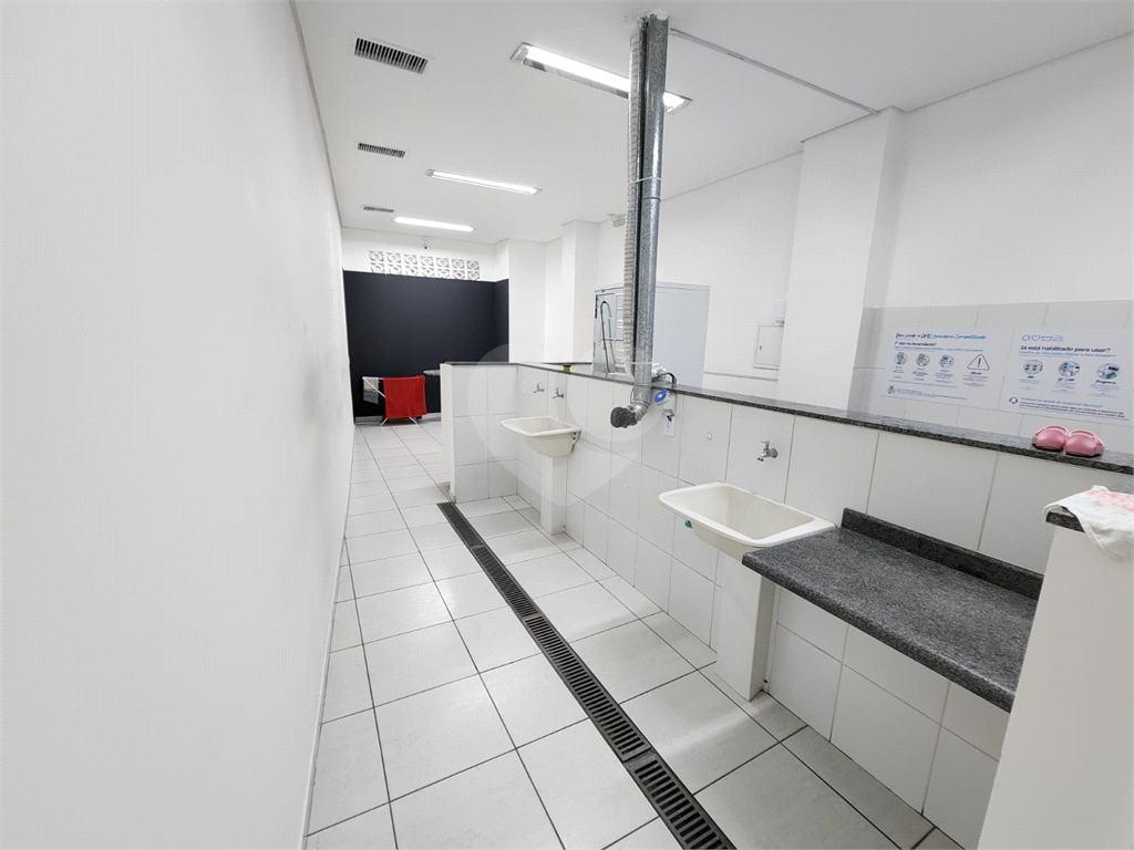 Apartamento mobiliado a venda na República