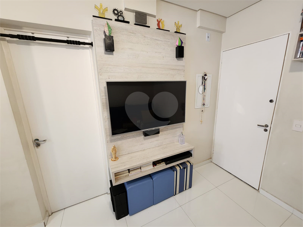 Apartamento mobiliado a venda na República