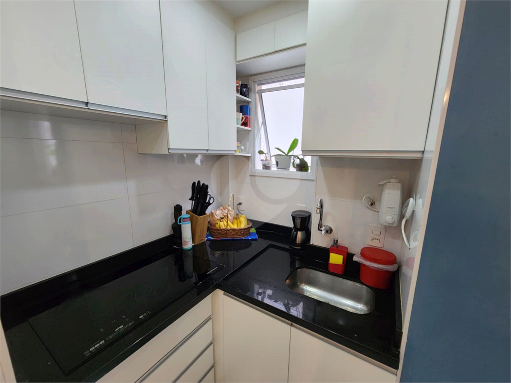 Apartamento mobiliado a venda na República