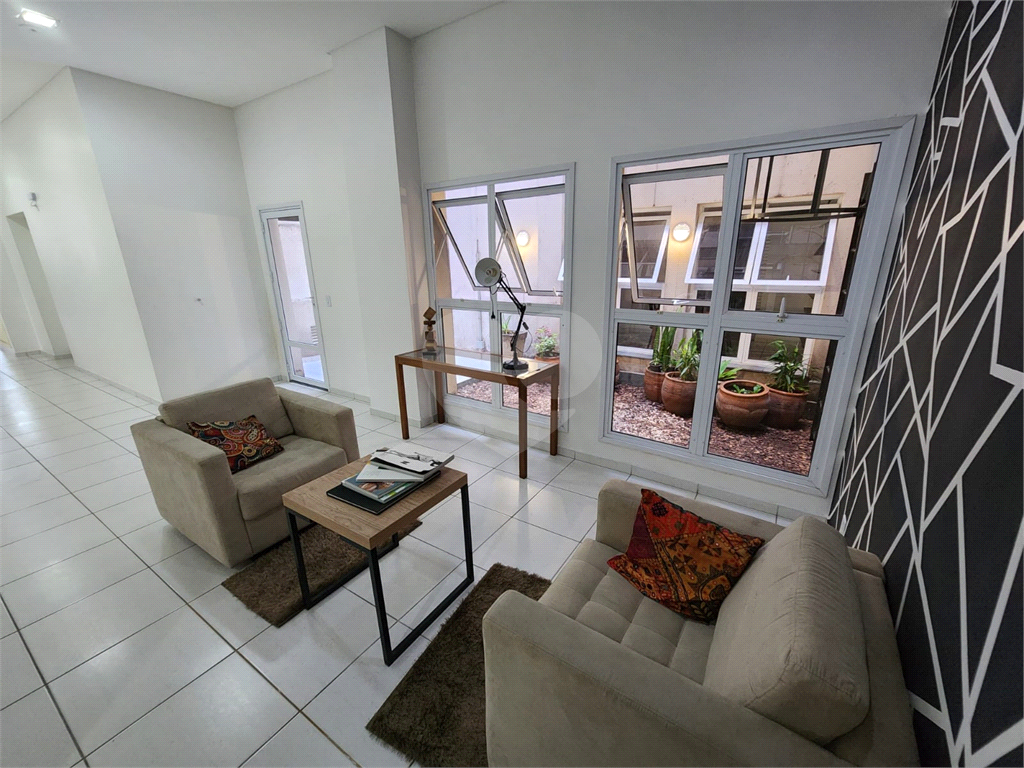 Apartamento mobiliado a venda na República