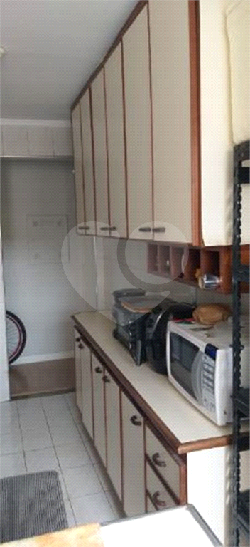 APARTAMENTO em HORTO