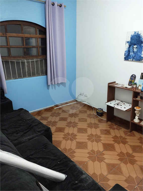 SOBRADO em PENHA