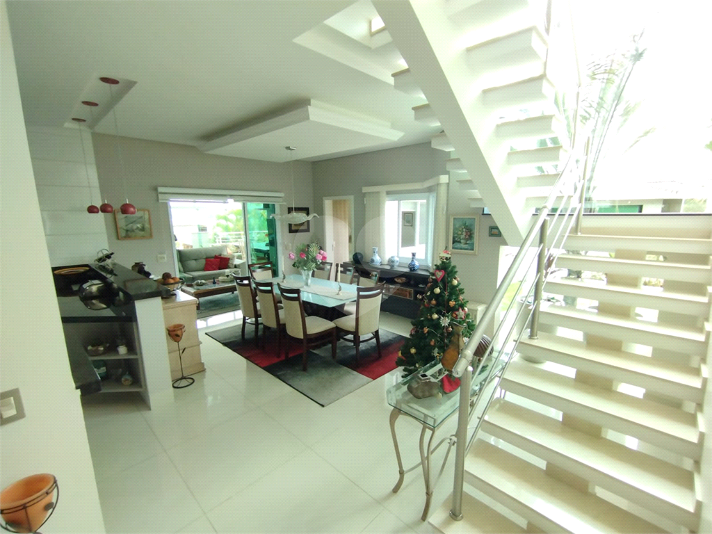 Casa de Condomínio à venda com 5 quartos, 659m² - Foto 9