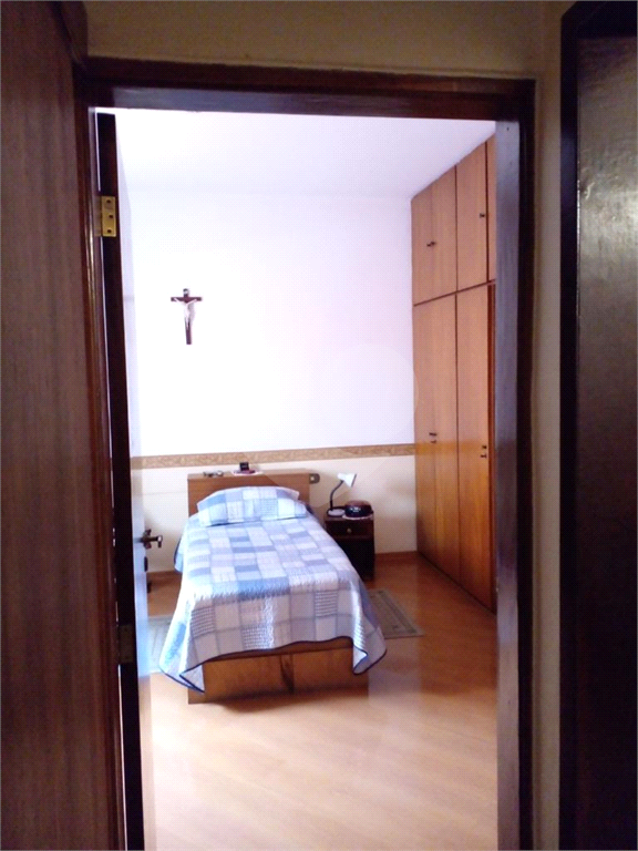 CASA TÉRREA em CASA VERDE