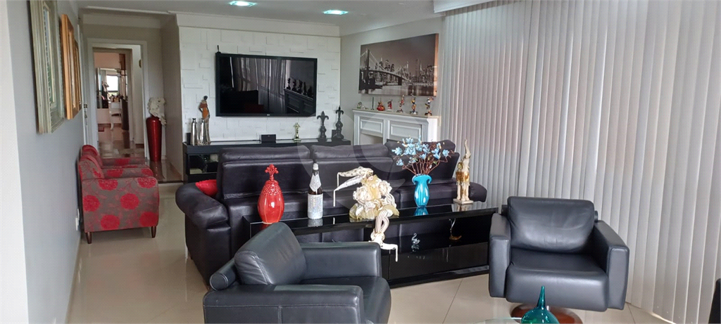 APARTAMENTO em SANTANA