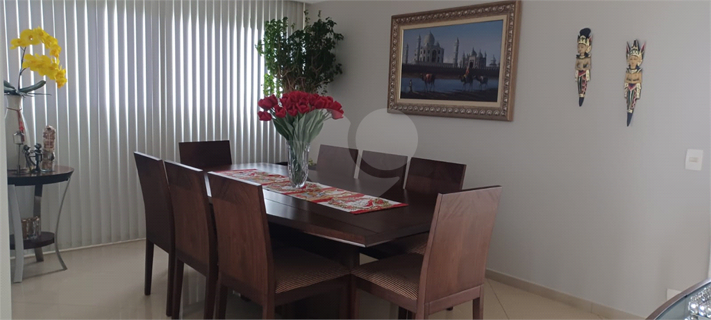 APARTAMENTO em SANTANA