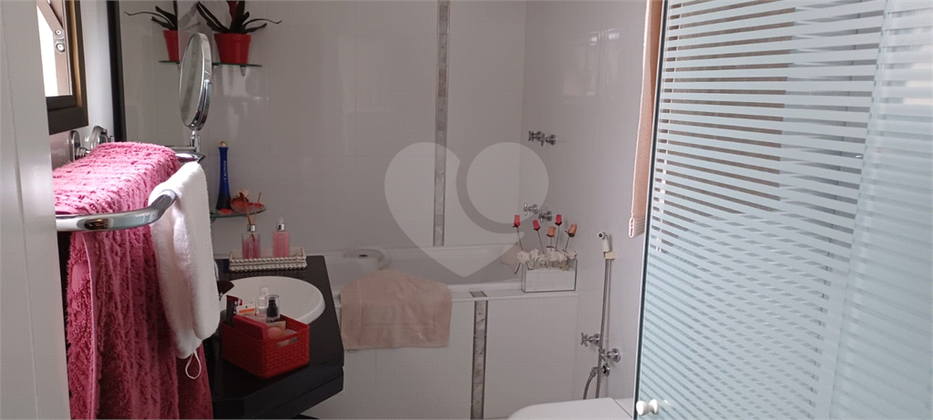 APARTAMENTO em SANTANA