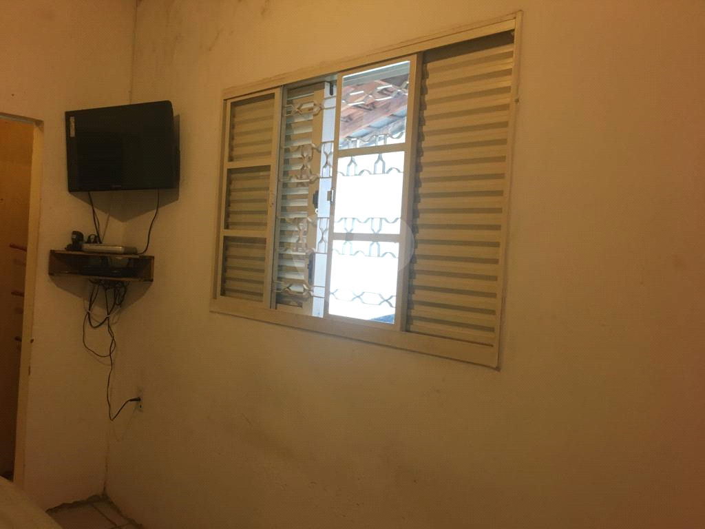 Casa à venda com 2 quartos, 200m² - Foto 13