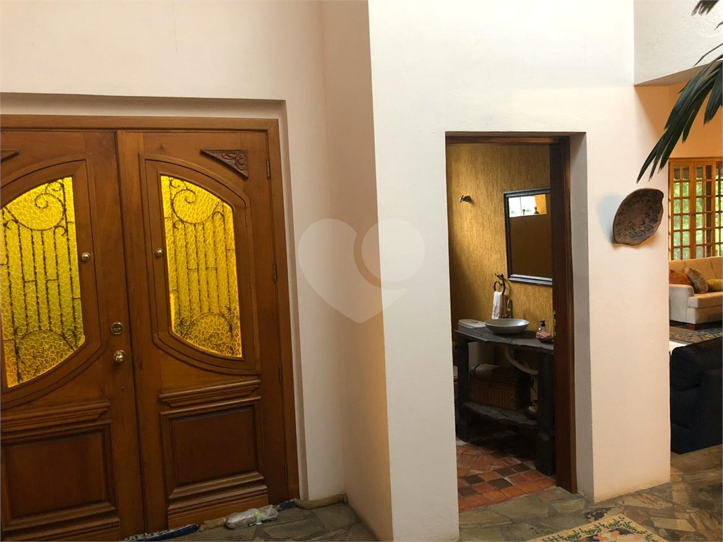 Casa de Condomínio à venda com 3 quartos, 460m² - Foto 2