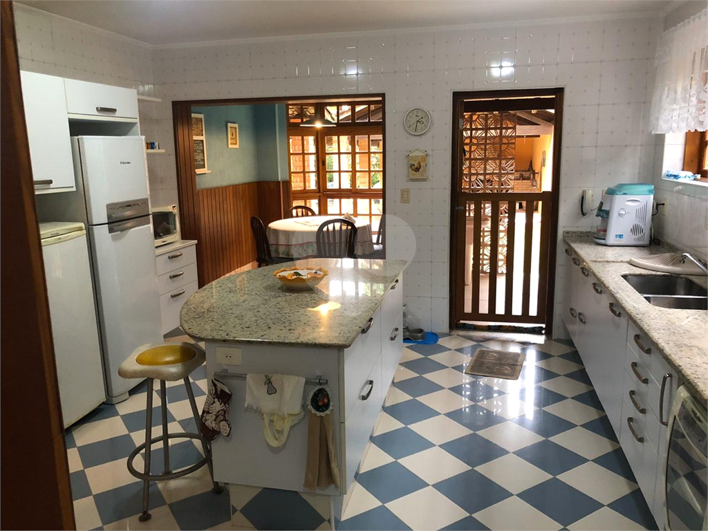 Casa de Condomínio à venda com 3 quartos, 460m² - Foto 5