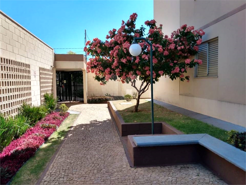 Apartamento à venda com 3 quartos, 66m² - Foto 6