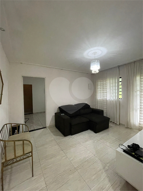 Casa à venda com 2 quartos, 119m² - Foto 3