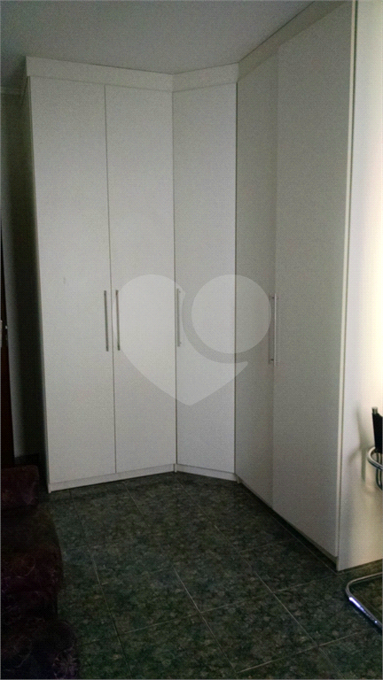 Apartamento à venda com 2 quartos, 62m² - Foto 5