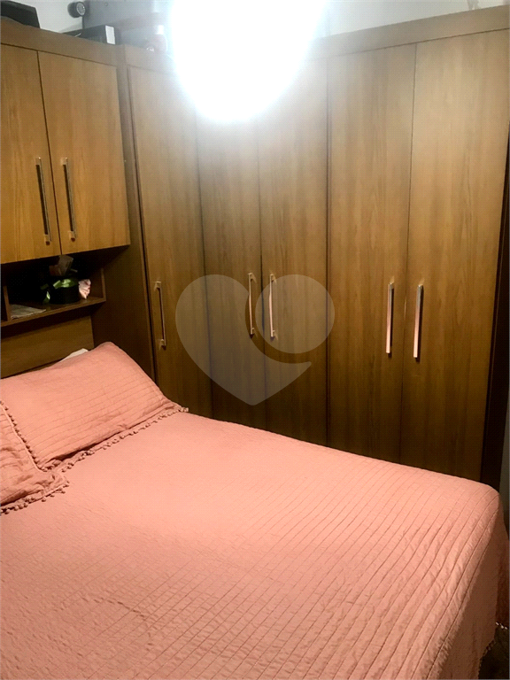 Apartamento à venda com 2 quartos, 39m² - Foto 8