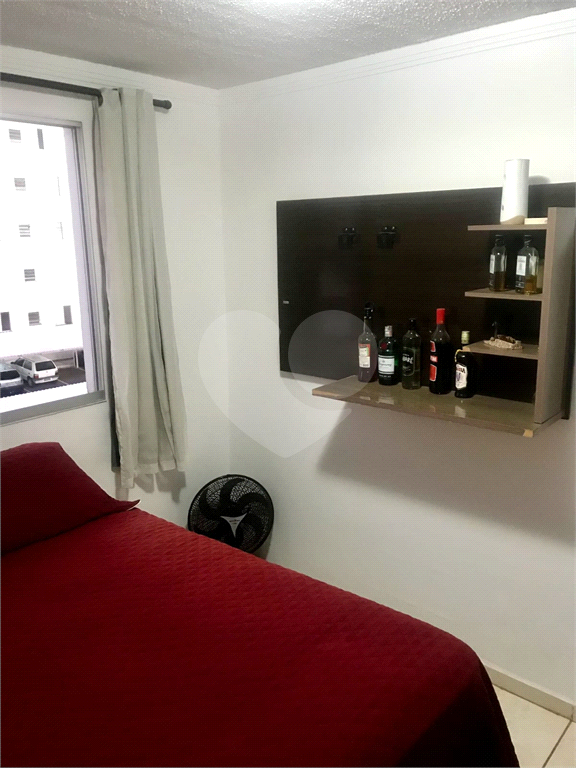 Apartamento à venda com 2 quartos, 39m² - Foto 11