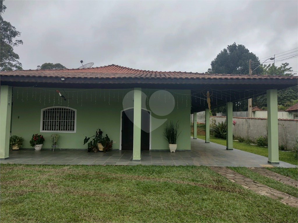 Casa de Condomínio à venda com 5 quartos, 300m² - Foto 2