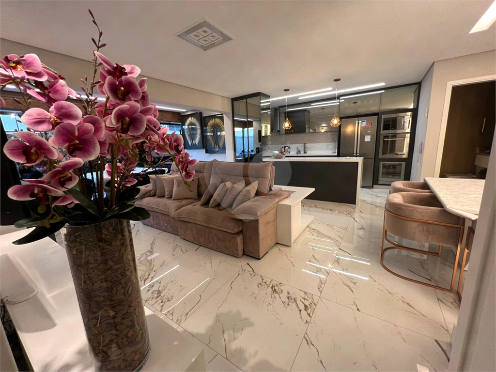 APARTAMENTO em IPIRANGA