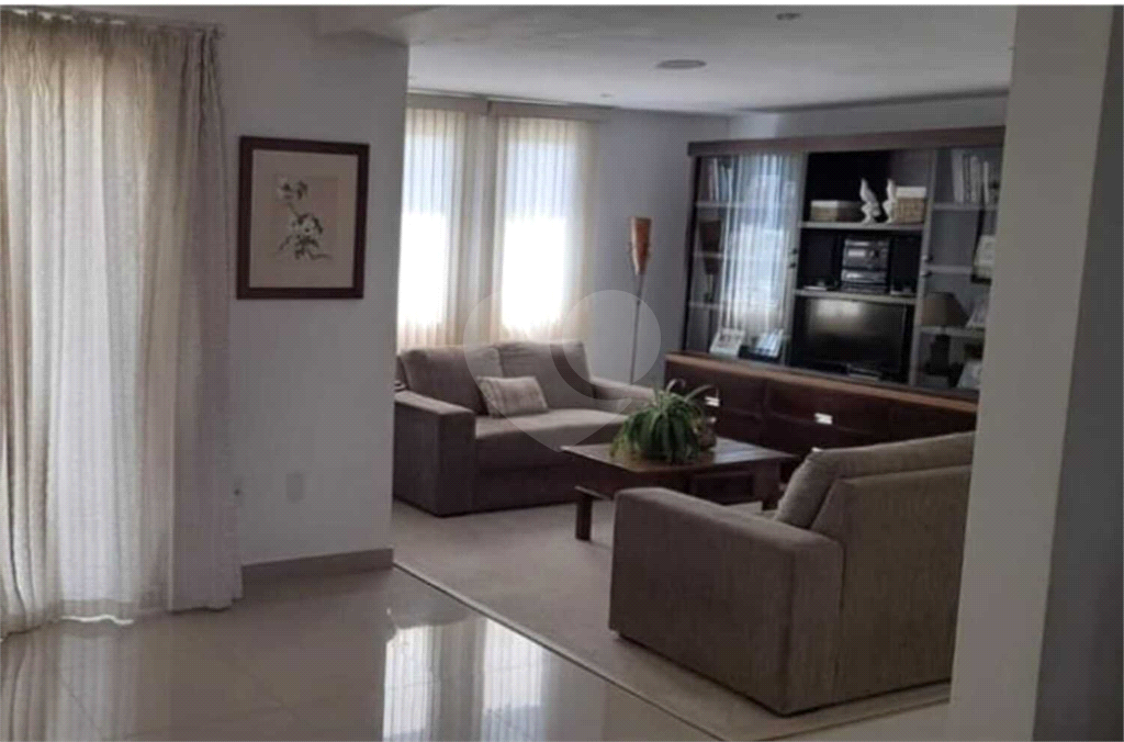 Casa de Condomínio à venda com 3 quartos, 242m² - Foto 13