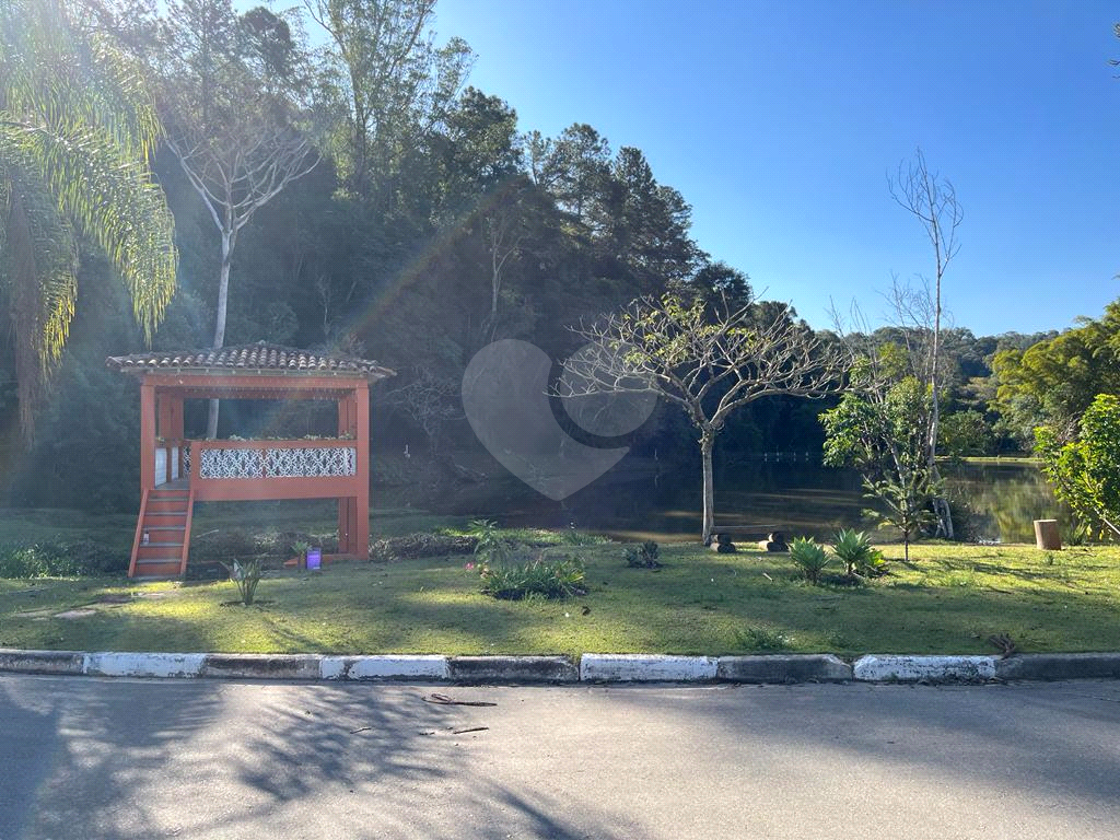 Casa de Condomínio à venda com 3 quartos, 298m² - Foto 31