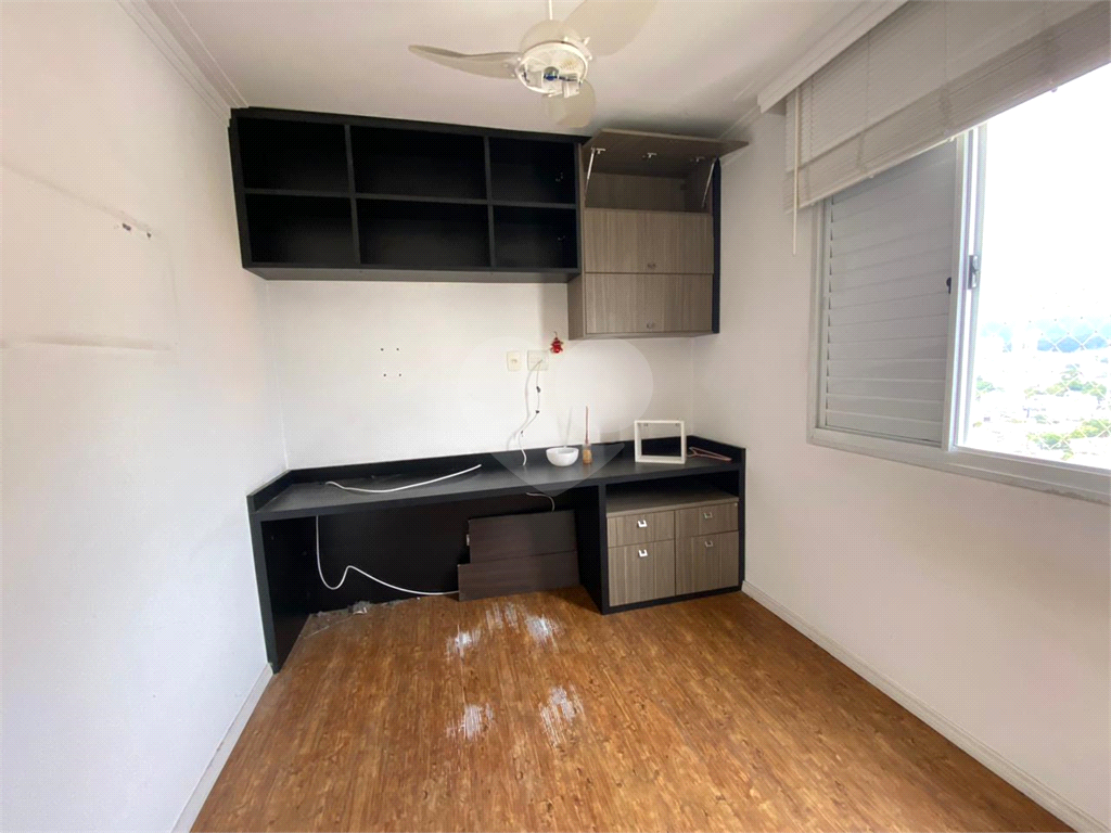 Apartamento com 3 quartos