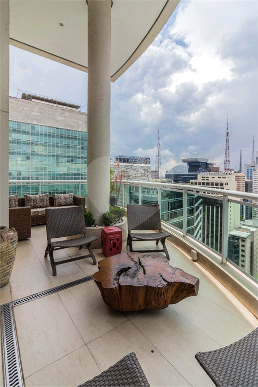 APARTAMENTO DUPLEX 138M² CIRAGAN - JARDINS
