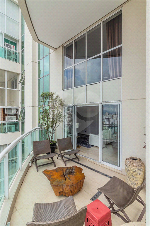 APARTAMENTO DUPLEX 138M² CIRAGAN - JARDINS