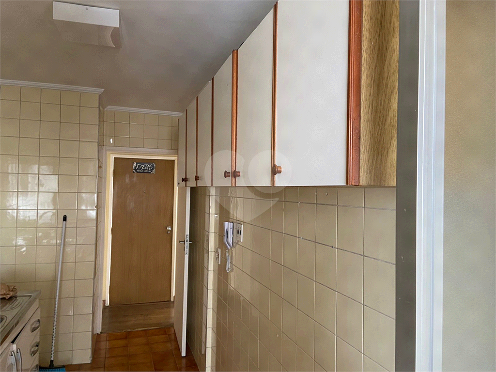 APARTAMENTO em SANTANA