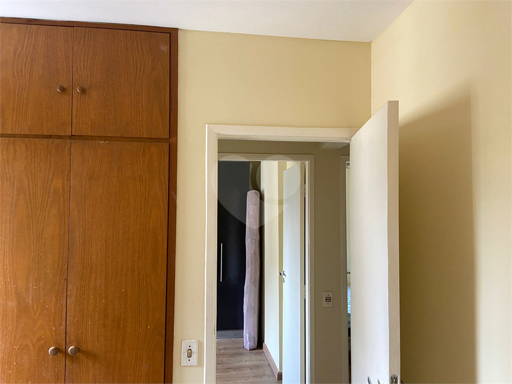 APARTAMENTO em SANTANA