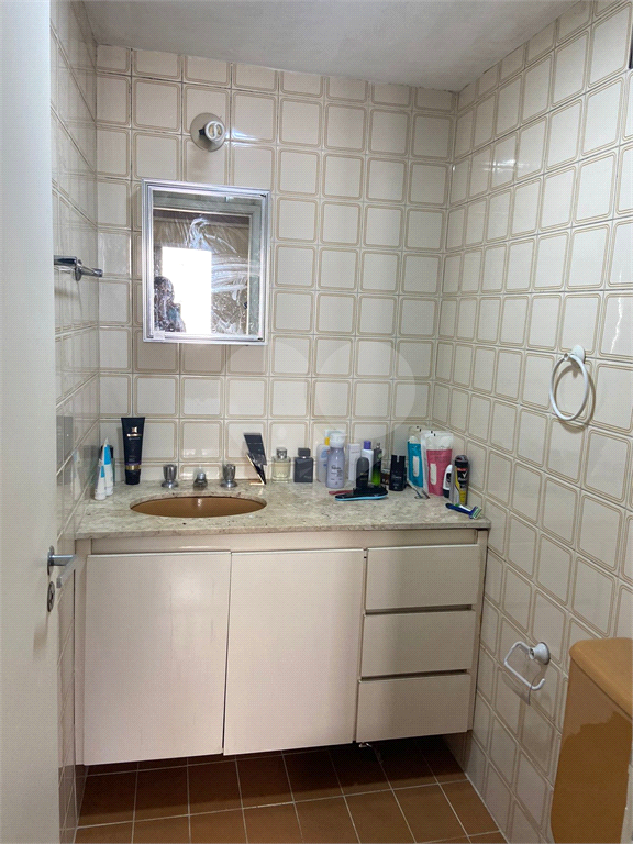APARTAMENTO em SANTANA