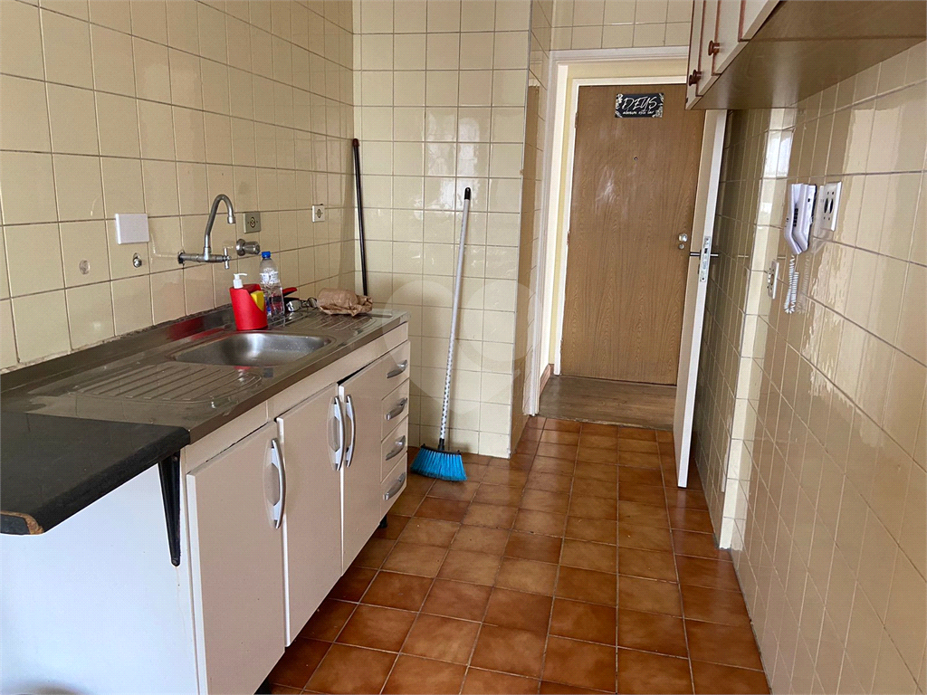 APARTAMENTO em SANTANA
