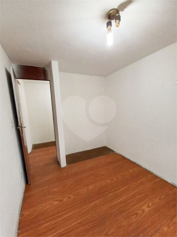 APARTAMENTO em TREMEMBÉ