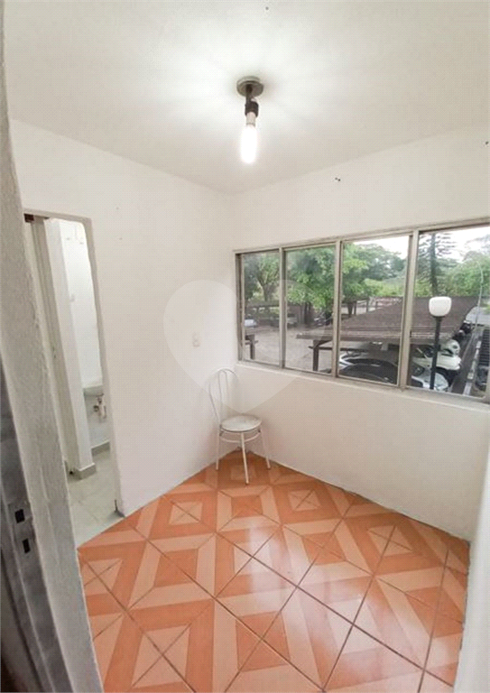 APARTAMENTO em TREMEMBÉ