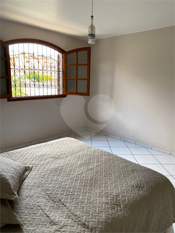 Casa estilo clássico a venda 3 Suites - Vila Rosaria