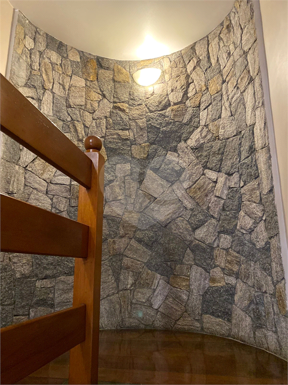 Casa estilo clássico a venda 3 Suites - Vila Rosaria