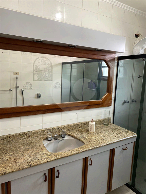Casa estilo clássico a venda 3 Suites - Vila Rosaria