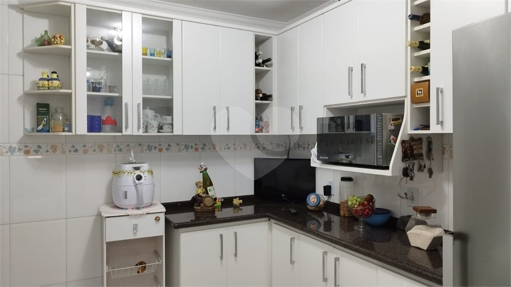 SOBRADO 2 QUARTOS  NA CACHOEIRINHA