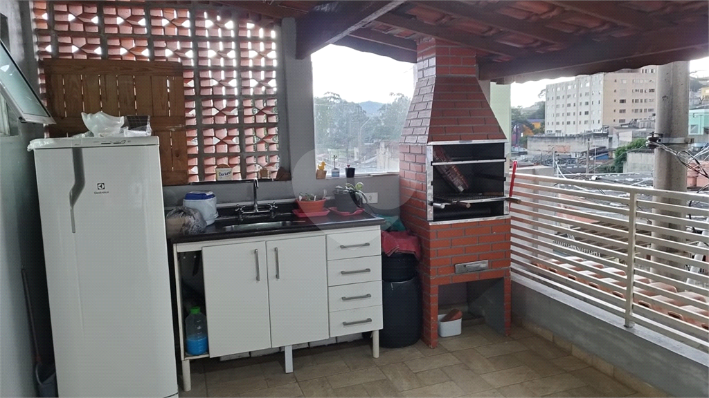 SOBRADO 2 QUARTOS  NA CACHOEIRINHA