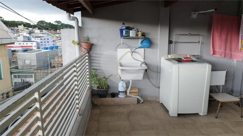 SOBRADO 2 QUARTOS  NA CACHOEIRINHA